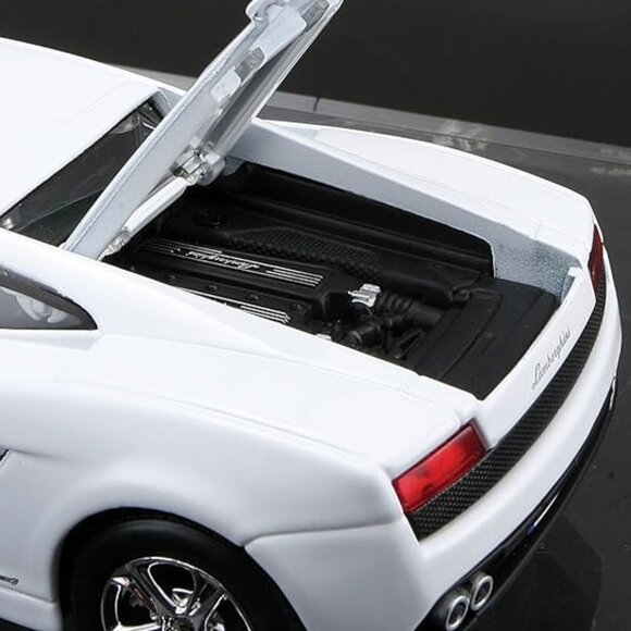 Maisto AL Lamborghini Gallardo LP 560 diecast vechile - white - Picture 2 of 2